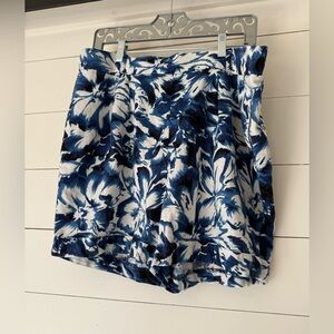 Ann Klein Blue & White Women’s Linen Pull On Shorts Size Large